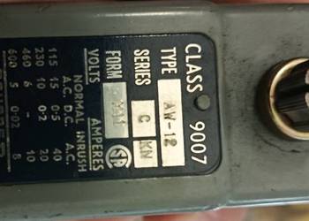 Squared Type AW-12 class 9007 Limit swich wyłączik krańcowy