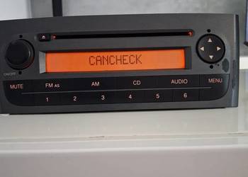 fabryczne radio do fiata grande punto firmy grundig model Delphi