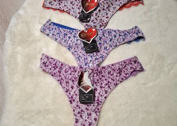 Komplet 4 sztuk kolorowych stringów M