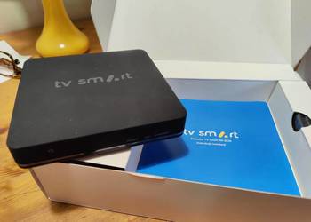 Dekoder Smart TV Box 4K 2GB Android Pilot WiFi BT Dekoder Smart TV Box 4K 2GB Android Pilot WiFi BT