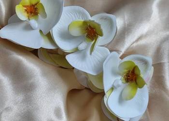 Klamra do włosów wygodna dekoracyjna z delikatnymi orchideami