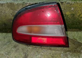 Mitsubishi Galant lampa lewy tył