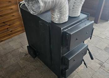 Piec nadmuchowy 25 kW – duże palenisko, solidny, gotowy do pracy