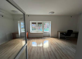 Lokal użytkowy 212m2, bezczynszowy, klimatyzacja