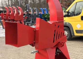 Bębnowy rębak do gałęzi R12