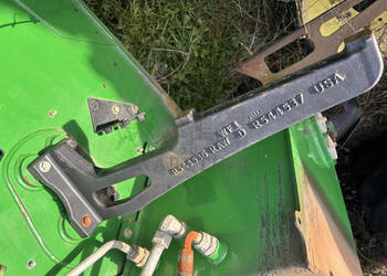 John Deere 9420RX 9470RX 9520RX 9620RX Wspornik Błotnika R544536 R544537