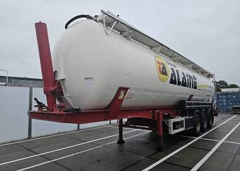 Feldbinder SREM 63m3 silos 2005