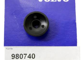 VOLVO nakretka plastikowa mocowanie nadkoli OE 980740