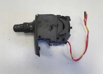 Renault Kangoo II LIFT III MANETKA ŚWIATEŁ KIERUNKOWSKAZÓW Przełącznik