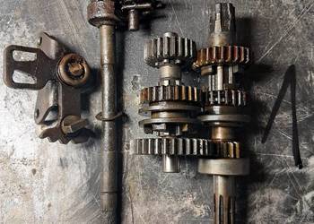 Wsk 125 wfm skrzynia biegów kompletna wałek tryb automat zdawczy pośredni