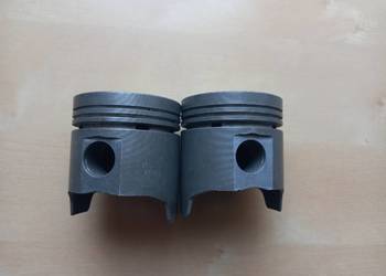 Fiat 126p tłoki 4/1 oryginalne FIAT
