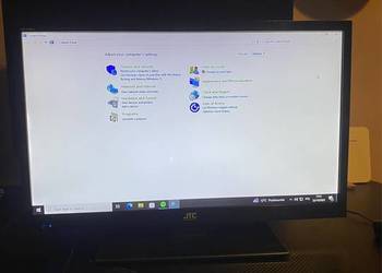 Monitor JVC 22 cale sprawny