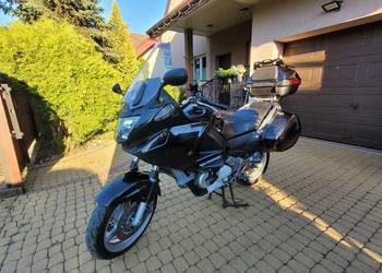 Honda Deauville NT700VA 2013 – komfortowy turystyk, kardan, nowe opony 2025
