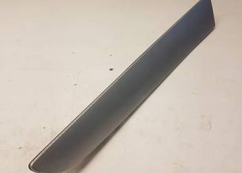 LISTWA DEKORY DRZWI PRAWY AUDI Q5 8R 8R0867410 LISTWA DEKORY DRZWI PRAWY AUDI Q5 8R 8R0867410
