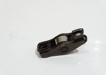 DŹWIGIENKA ZAWOROWA BMW E60 E61 204D4 OE  (4642874)