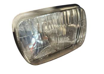 029020221 lampa prawy przód Fiat 126p
