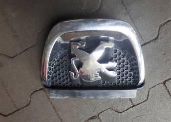 ZNACZEK GRILL EMBLEMET 9680505177 PEUGEOT 308