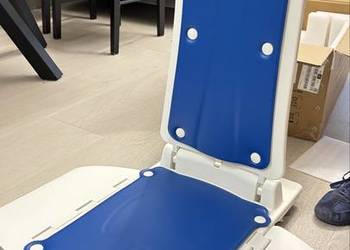 Podnośnik wannowy Vevor / stołek do wanny 7,7 - 50,7 cm