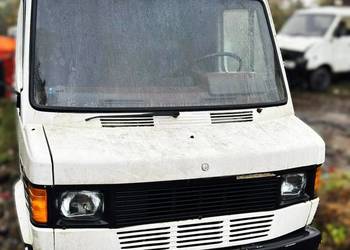 Mercedes T1 Kaczka 2.3d 2.9d MB100 Sprinter 313 413 22cdi