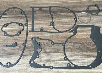 NOWE POLSKIE USZCZELKI SILNIKA CZ 175 TYP 356 KRYNGIELIT