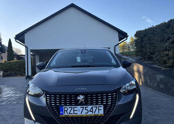 Peugeot 208 2023 1.2 benzyna 75 koni