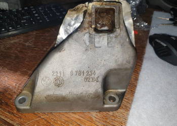 ŁAPA SILNIKA bmw n20 n26