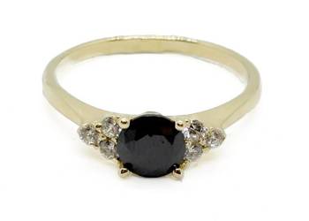 Nowy Złoty Pierścionek Próby 585 2,64g Rozmiar 18 Cyrkonie Ocechowany