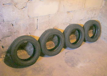 opony zimowe 4 sztuki POLARIS TRZY Barum 145/70 R13 71T KOMPLET OPON 4szt.