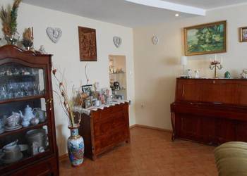 Kamienna Góra, dom z ogrodem 640 tys.