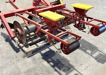 Redliniarka z siewniczkami