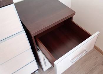 Szafka kontener biurowy Bodzio stan dobry