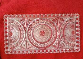 Tacka plastikowa, jak kryształowa