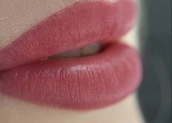 Makijaż permanentny Obudź się piękna. Bez makijażu. Bez stresu.