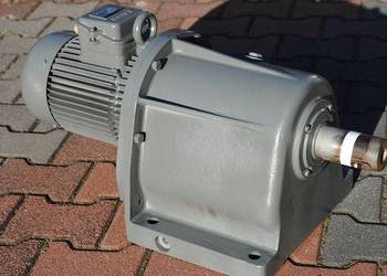Motoreduktor 2.2kw. 21,5obr./min.. BAUER