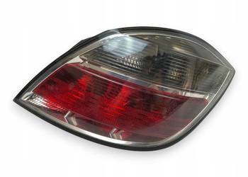 LAMPA PRAWA Opel Astra III H HTB tylna tylnia prawy tył 13222325