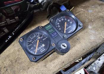 Suzuki DR 800 licznik zegary zegar prędkościomierz dr800 DR750 750