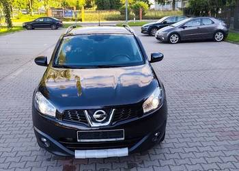 Nissan  tecna ,automat napęd na 4 koła panorama camera grzane siedzenianavi