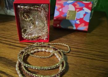 Zestaw 4 bransoletek Gila