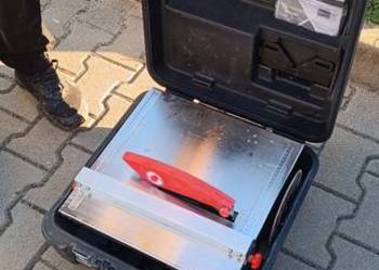 Rubi ND-180 z walizką Elektryczna przecinarka do płytek na mokro