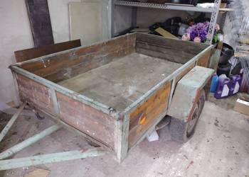 Przyczepa jednoosiowa