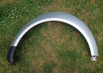 Audi A2 Listwa błotnika Prawa tylna Prawy tył LY7W 8Z0853818A