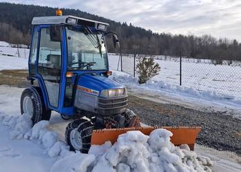 Traktor Iseki 2120 z Kabiną 4x4 / kubota / mini / yanmar