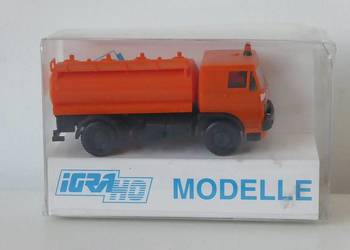 Cysterna Skoda/Liaz  firma Igra H0