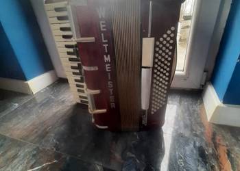 Akordeon weltmeister Amigo 80