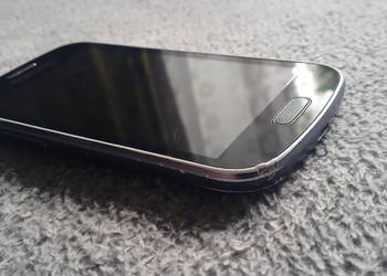 Samsung Galaxy Pocket z Ładowarką DZIAŁA Używany Cena z Wysyłką