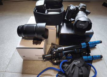Aparat Nikon Z5 jak nowy + Nikkor 24-70 f/4 S + Viltrox 85 1.8 | lampa