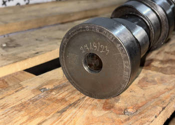 Deutz 04909276 TCD 7.8 L6 04914636 Wałek Rozrządu