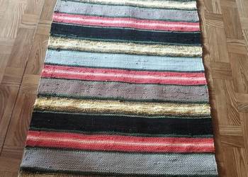 Chodnik ręcznie tkany na krośnie