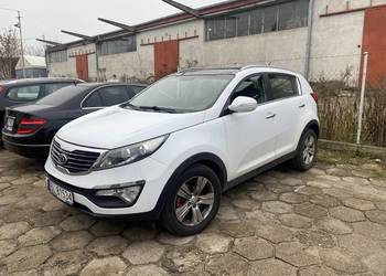 Kia sportage 1.7 D  panorama .doinwestowana