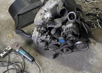 Silnik BMW Z3 m43b18